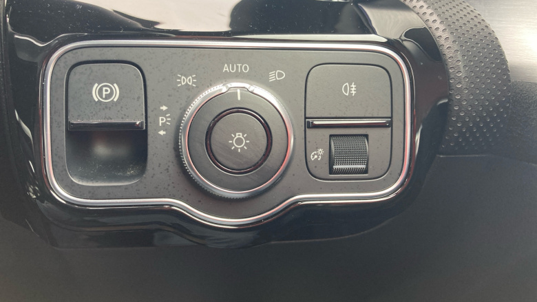 Mercedes-Benz A-Class A200d Exclusive Edition 5dr Auto Diesel Hatchback